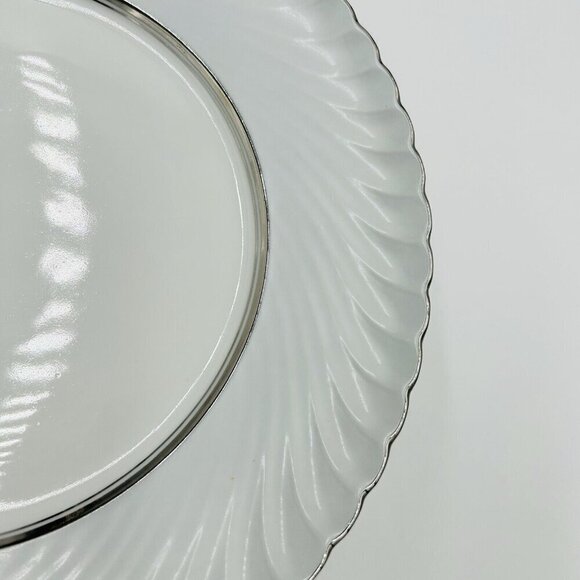 Royal Tettau White with Silver Trim / Ring 10.75" Dinner Plate Scalloped Vintage - Picture 2 of 7